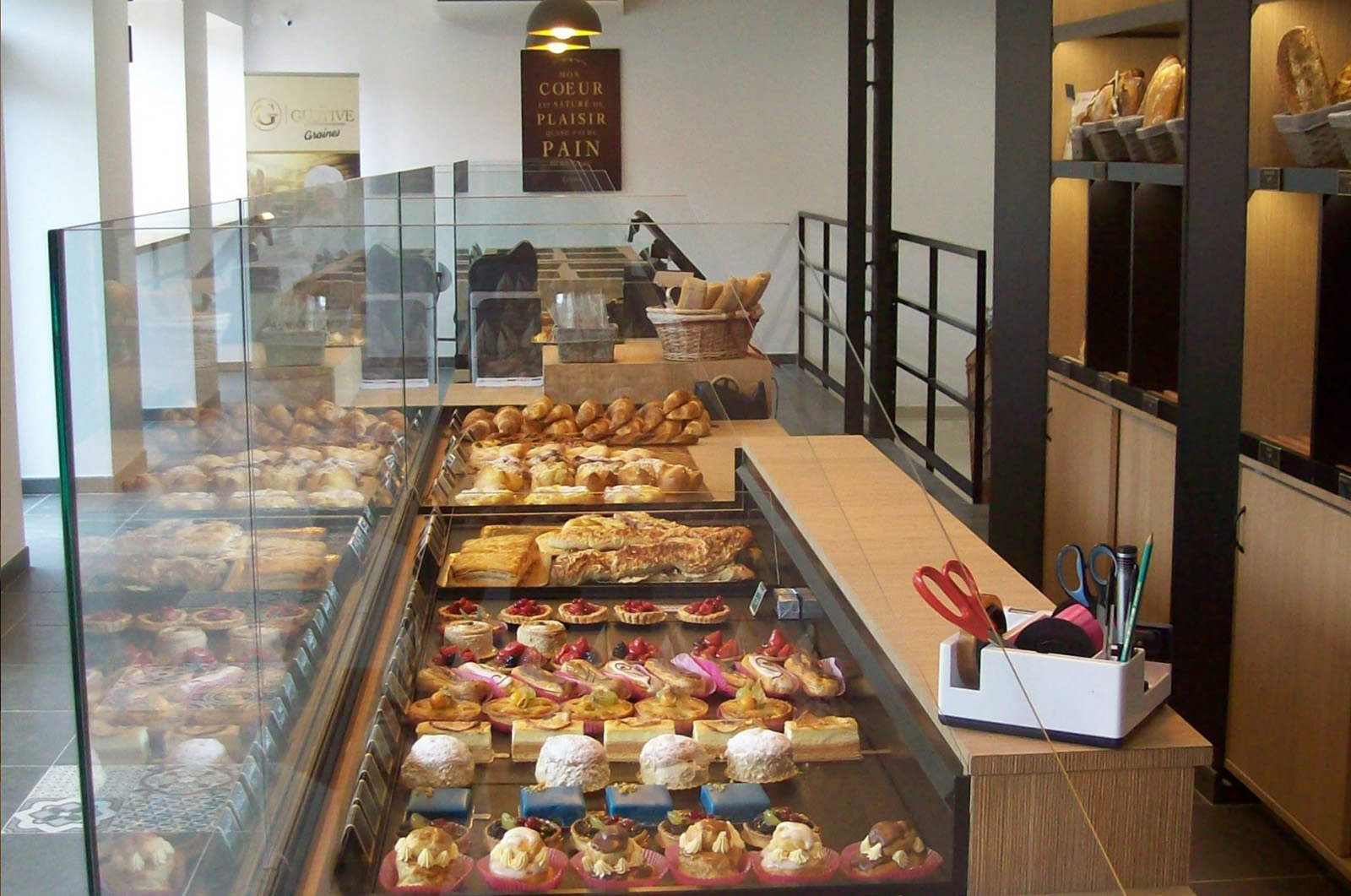 Vitrine pâtisserie - FORGEL