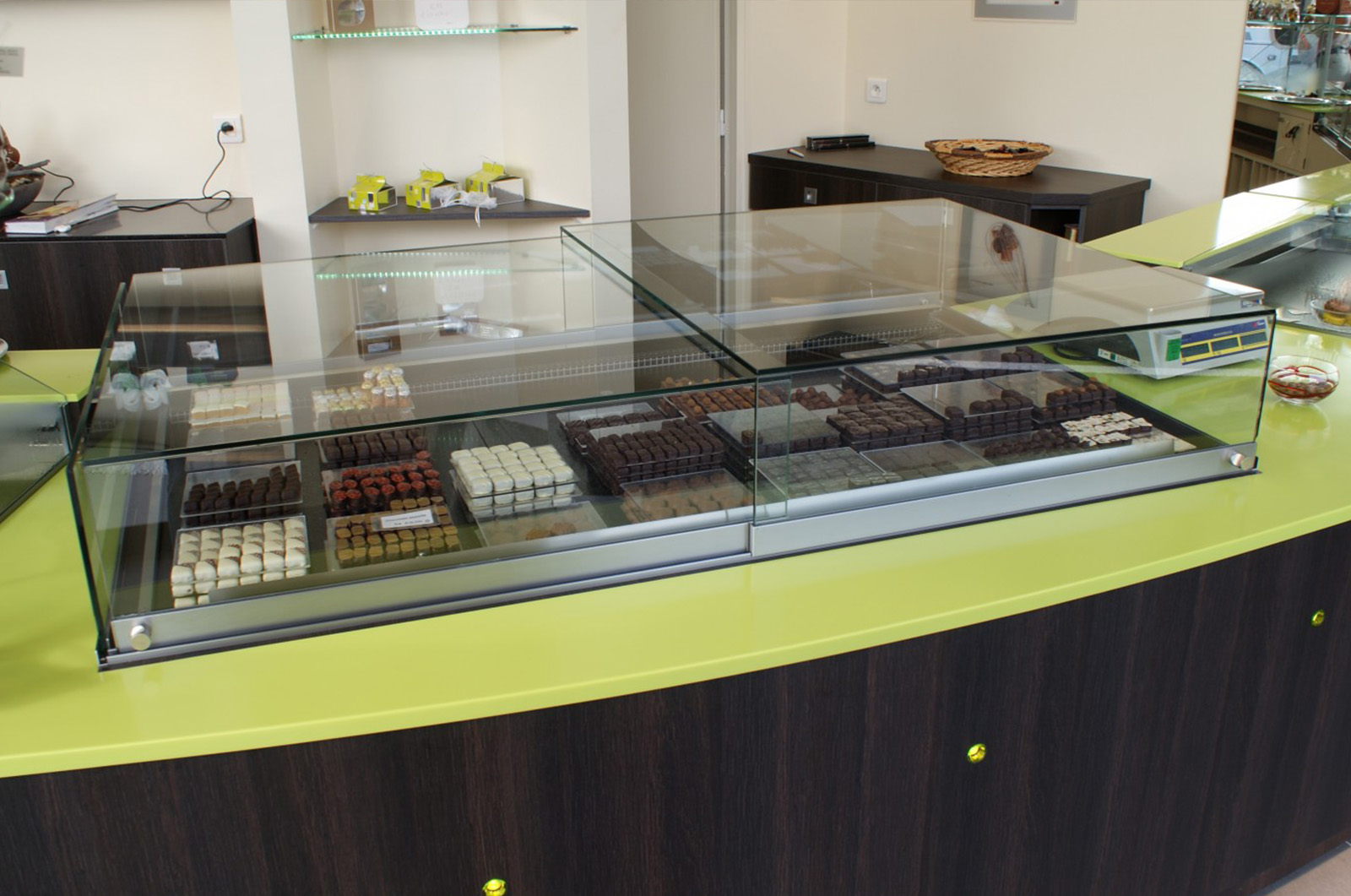 Vitrine pour chocolat - FORGEL