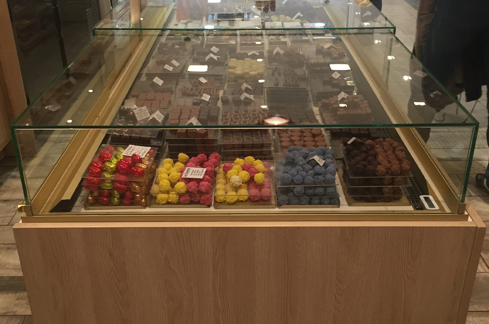 Vitrine pour chocolat - FORGEL